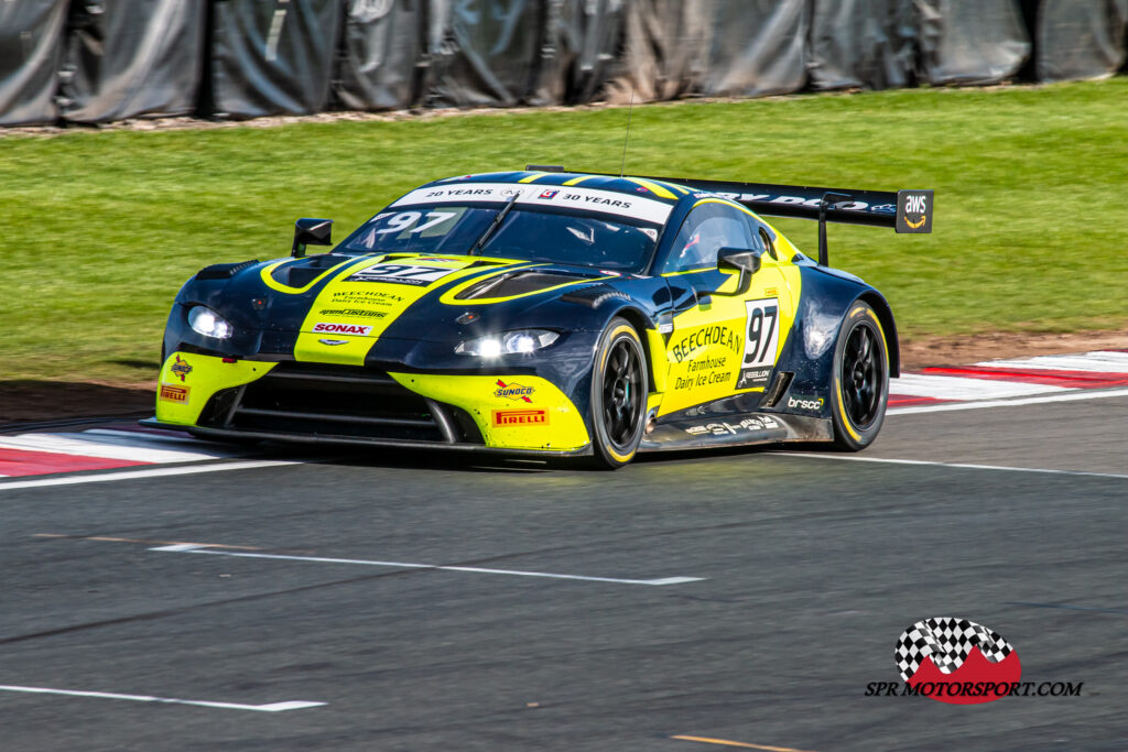 Beechdean AMR, Aston Martin Vantage AMR GT3.