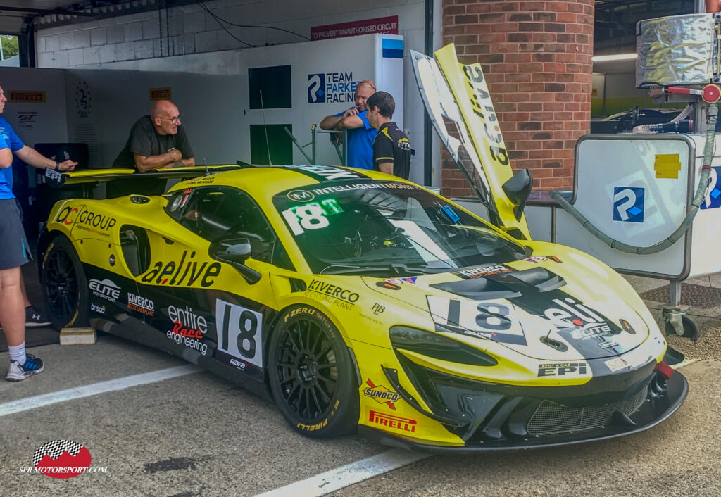 Team Parker Racing, McLaren Artura GT4.