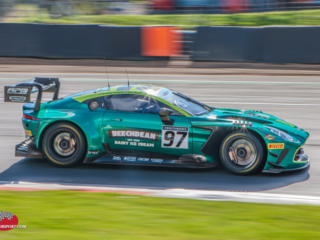 Beechdean Motorsport Ltd, Aston Martin Vantage AMR GT3 Evo.