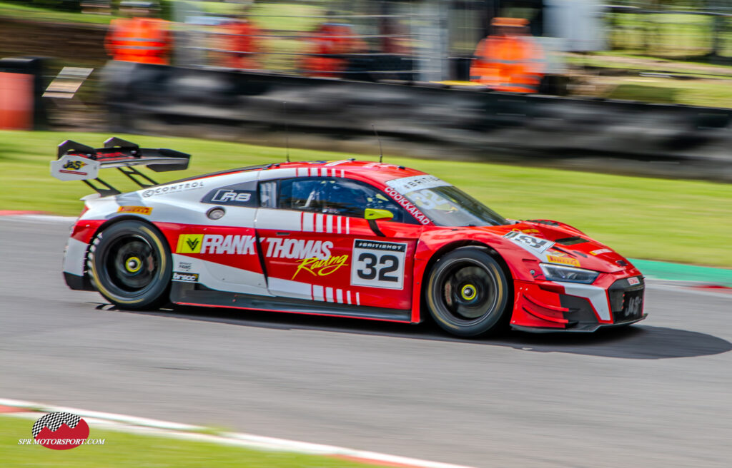 J and S Racing, Audi R8 LMS GT3 Evo II.