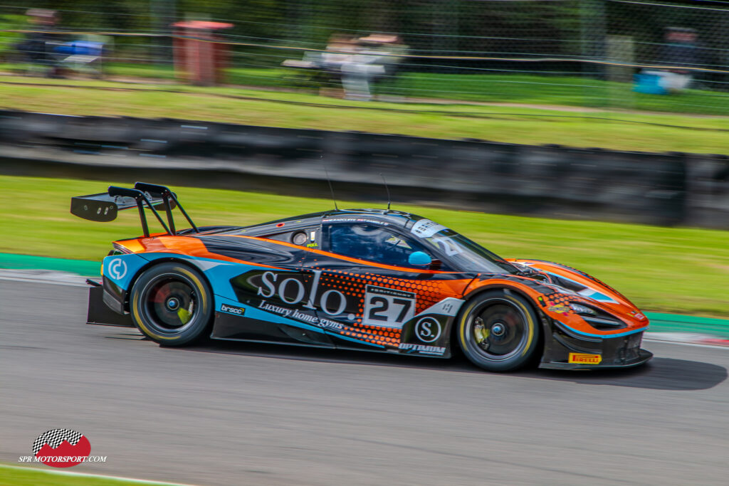 Optimum Motorsport, McLaren 720S GT3 Evo.