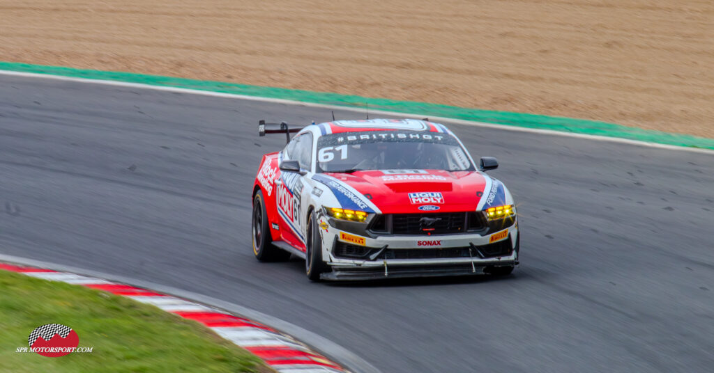 Academy Motorsport Ltd, Ford Mustang GT4 2024.