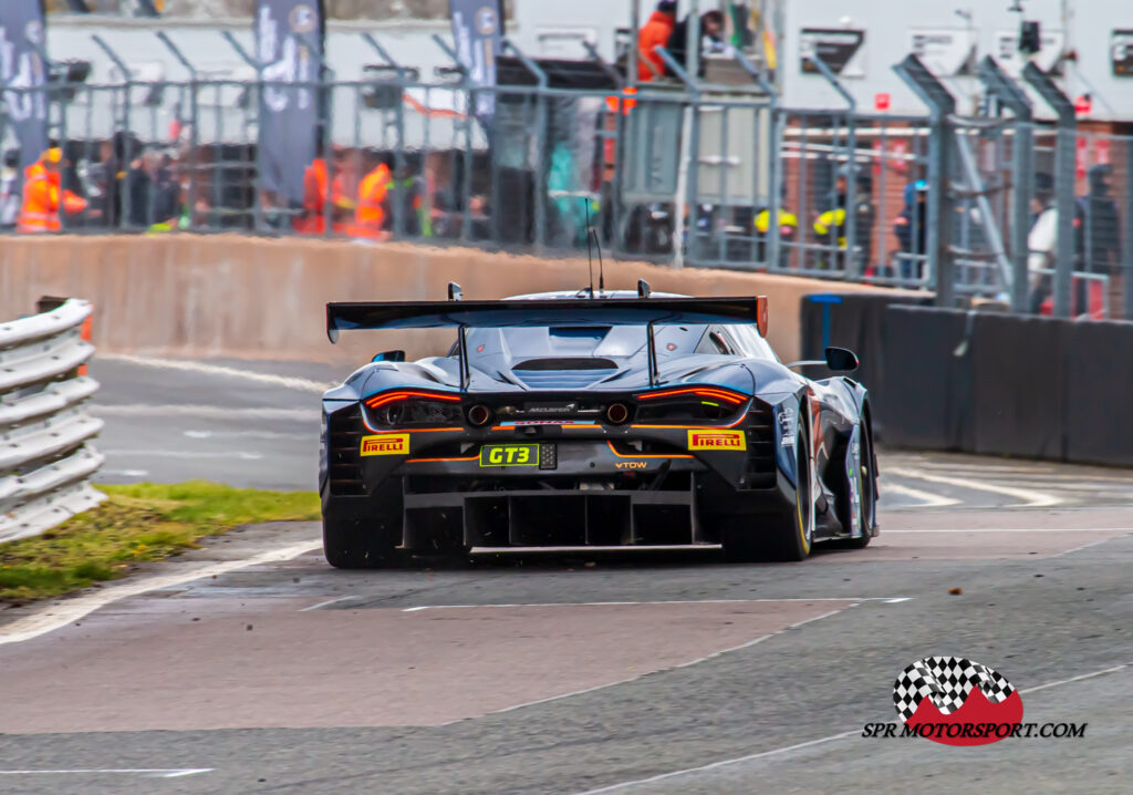 Orange Racing by JMH, McLaren 720S GT3.