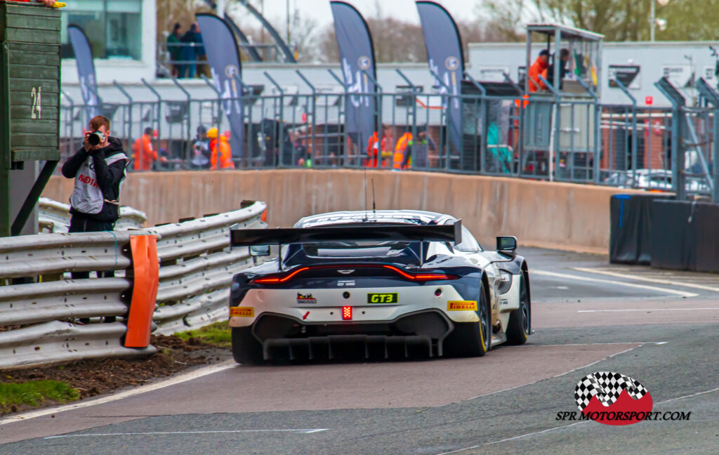 Beechdean Motorsport, Aston Martin Vantage AMR GT3.