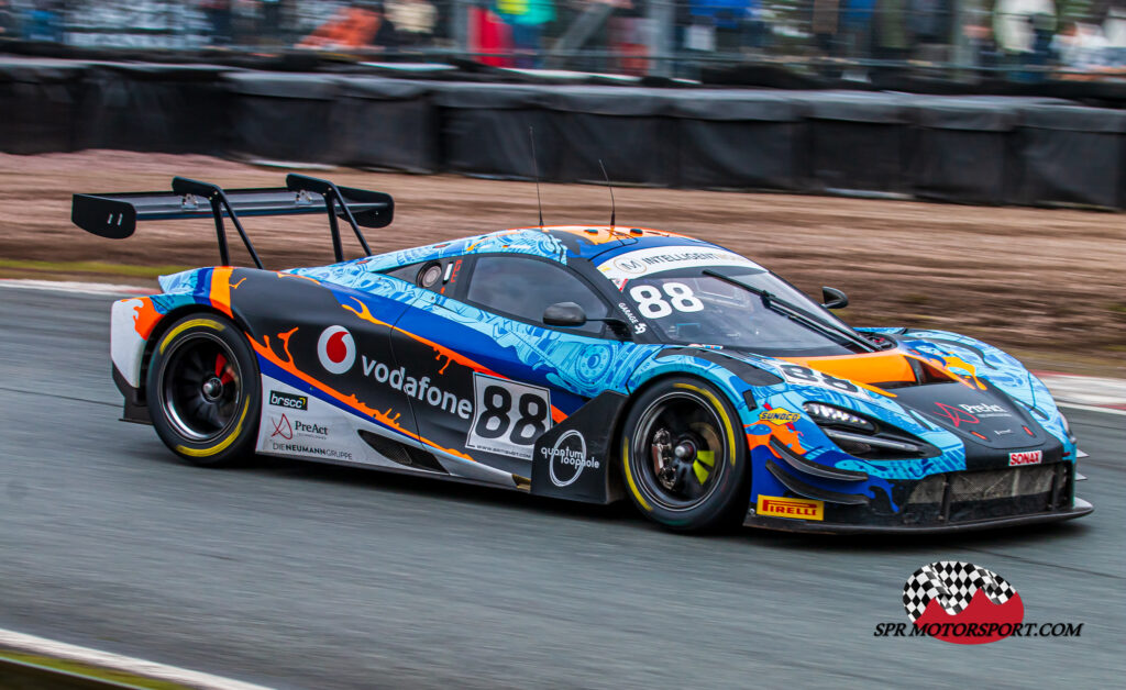 Garage 59, McLaren 720S GT3.