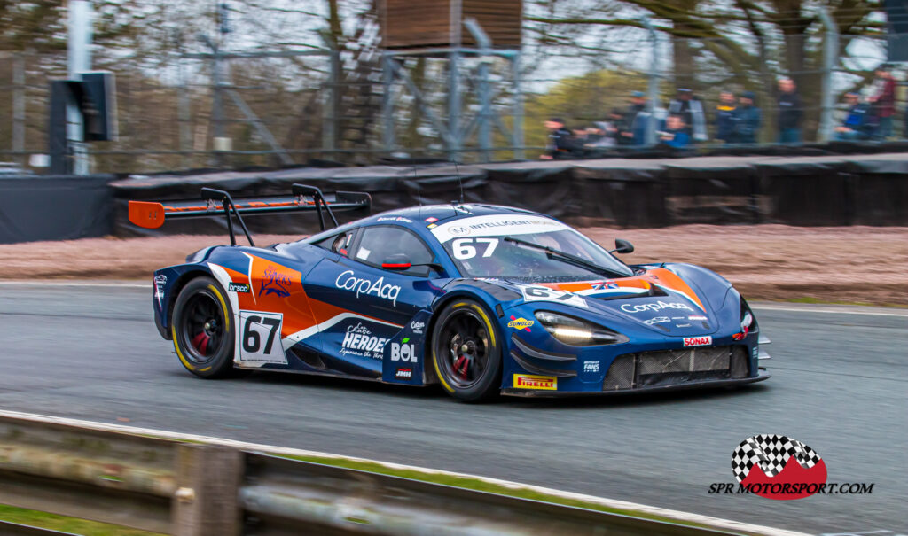 Orange Racing by JMH, McLaren 720S GT3.