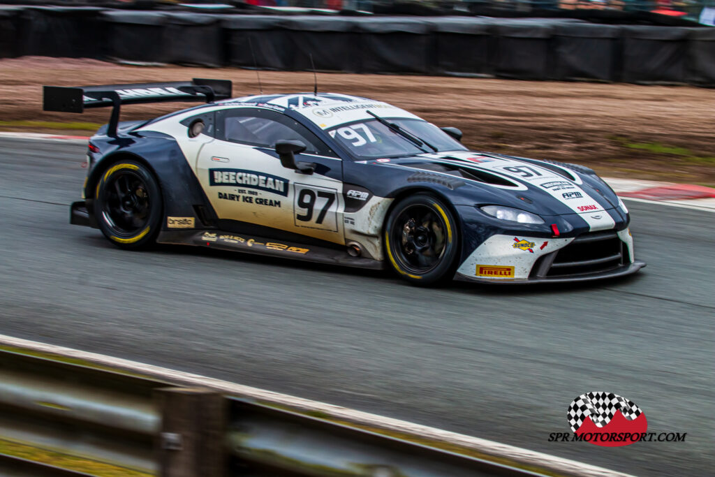 Beechdean Motorsport, Aston Martin Vantage AMR GT3.