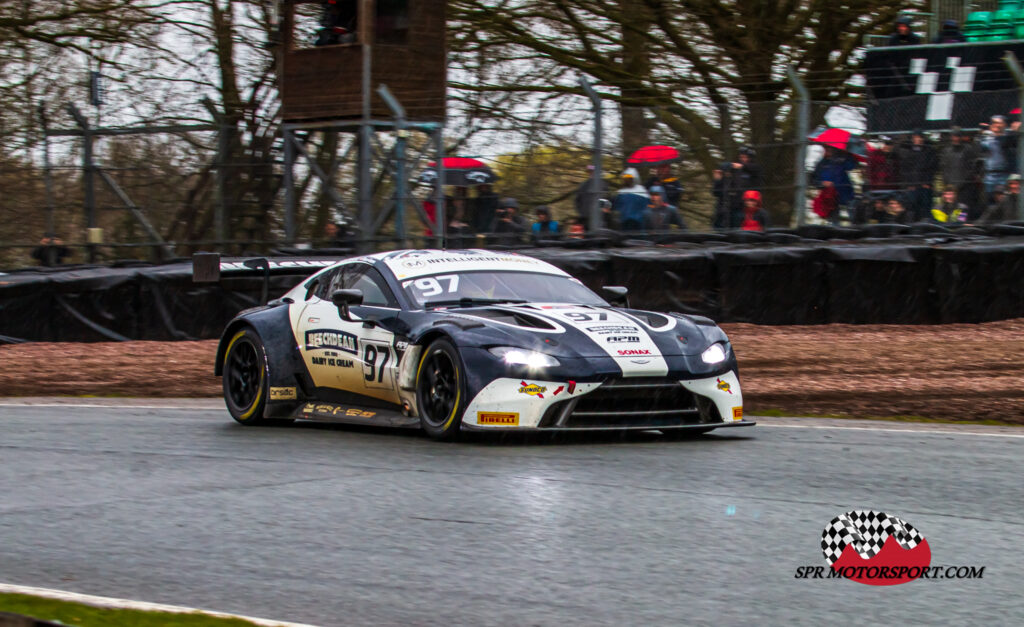 Beechdean Motorsport, Aston Martin Vantage AMR GT3.