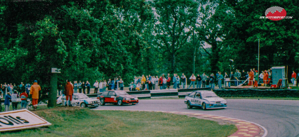 Andy Rouse, Kaliber Ford, Ford Sierra RS500 Cosworth (22) / Steve Soper, Eggenberger Motorsport, Ford Sierra RS500 Cosworth (6) / Andrew Jeffrey, Specialist Cars (Aberdeen) Ltd, Volkswagen Golf GTi 16v (48).