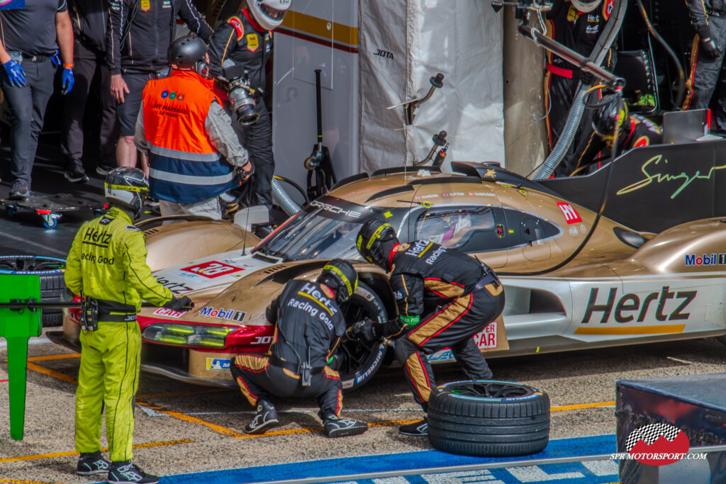 Hertz Team Jota, Porsche 963.