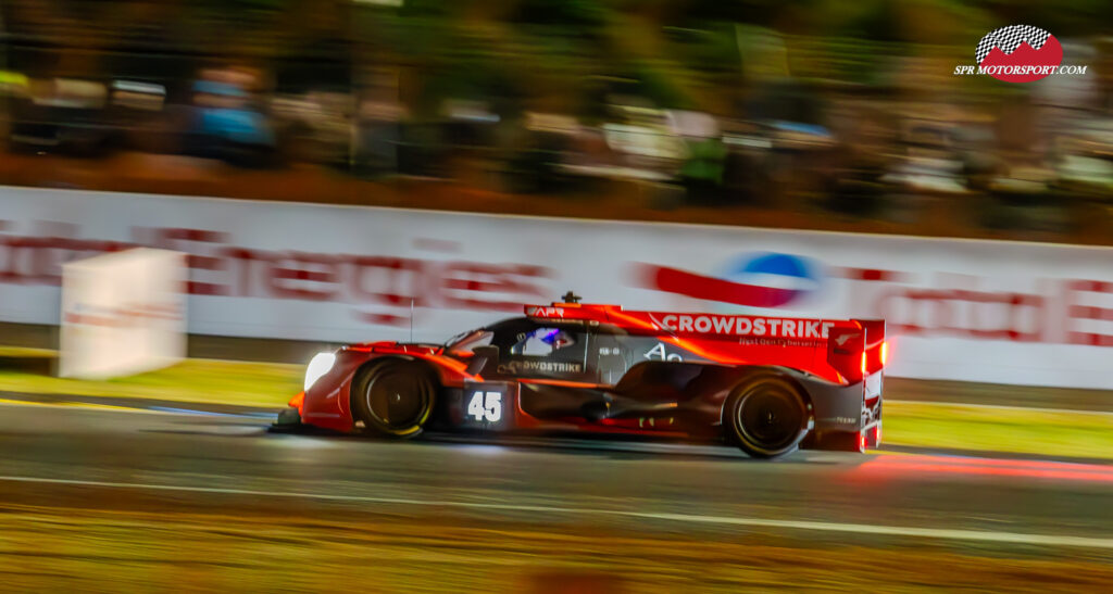 Crowdstrike Racing by APR, Oreca 07-Gibson.