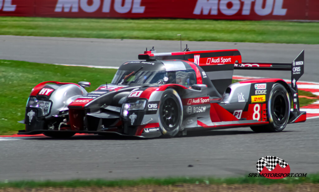 Audi Sport Team Joest, Audi R18.