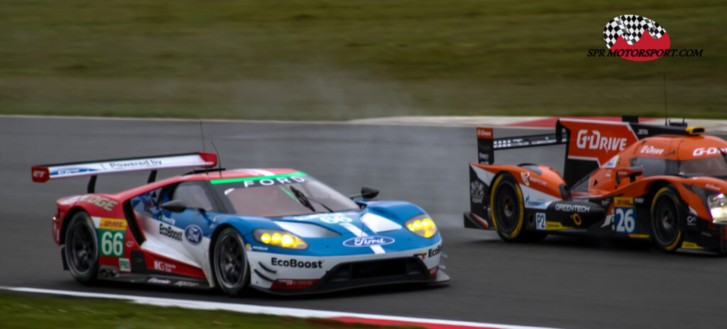 Ford Chip Ganassi Team UK, Ford GT (66) / G-Drive Racing, Oreca 05-Nissan (26).