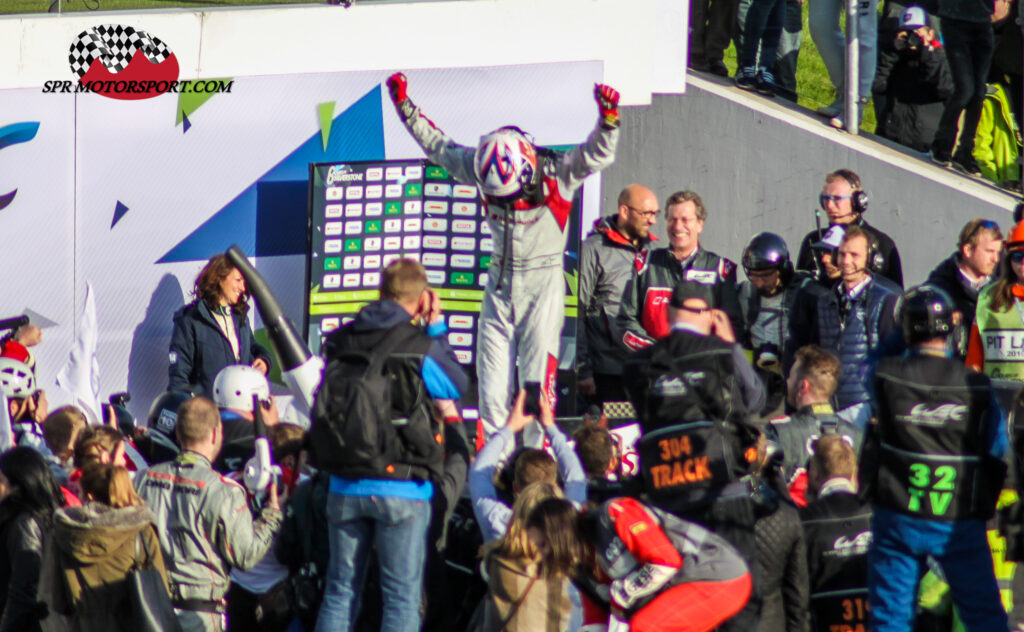 Marcel Fässler, Audi Sport Team Joest, Audi R18 #7.