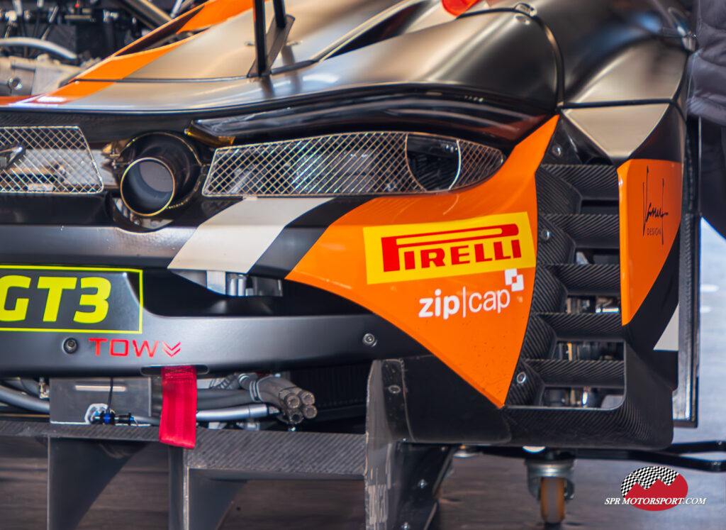 Optimum Motorsport, McLaren 720S GT3 Evo.