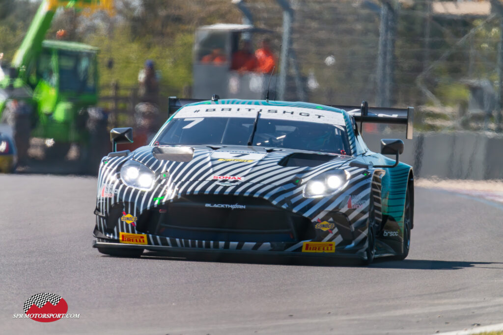 Blackthorn, Aston Martin Vantage AMR GT3 Evo.