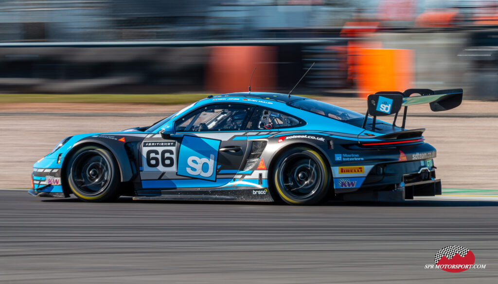 Team Parker Racing, Porsche 911 GT3 R (992).