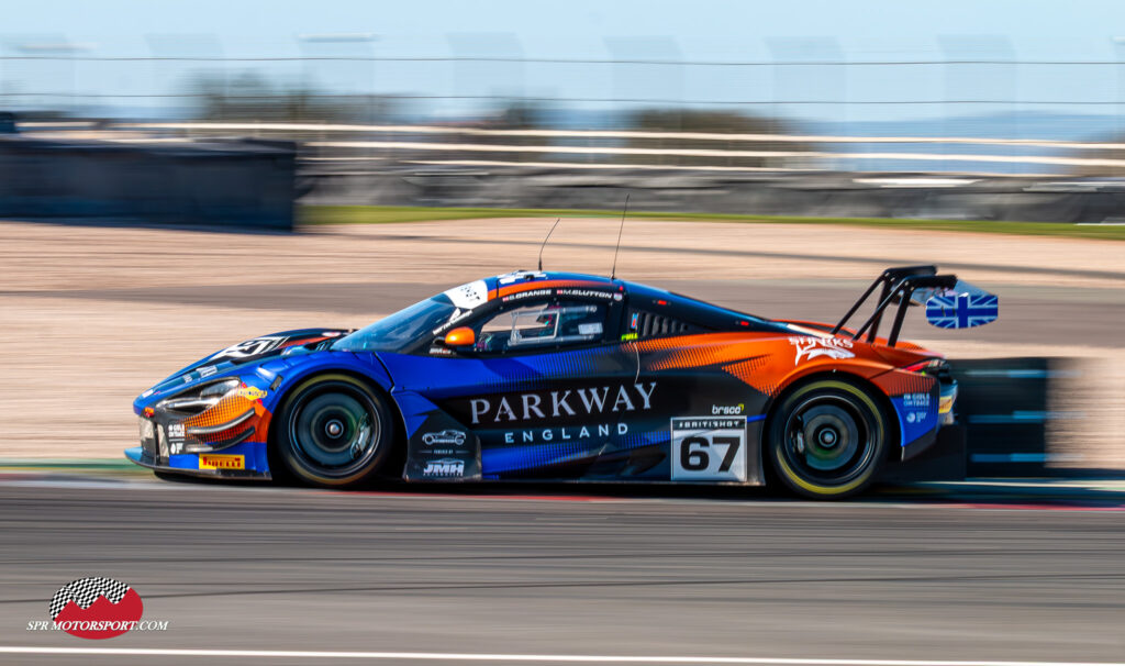 Orange Racing by JMH, McLaren 720S GT3 Evo.
