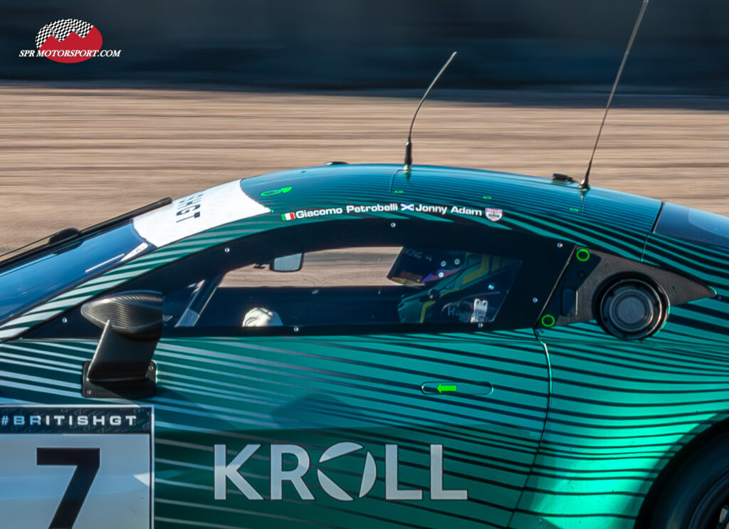 Blackthorn, Aston Martin Vantage AMR GT3 Evo.