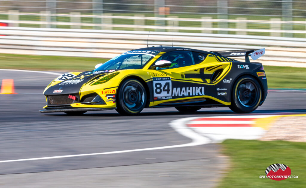 Mahiki Racing, Lotus Emira GT4.