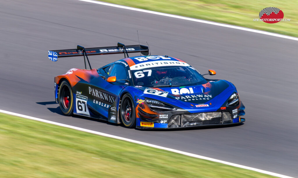 Orange Racing by JMH, McLaren 720S GT3 Evo.