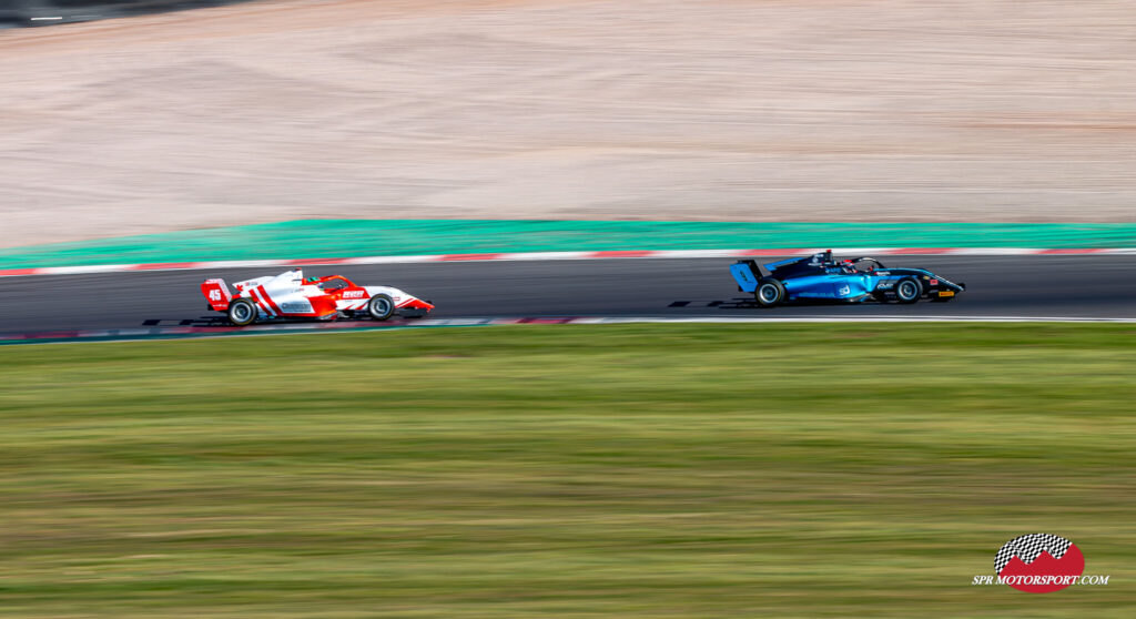 Graham Brunton Racing. Callum Baxter (45) /  KMR Sport. Megan Bruce (9).