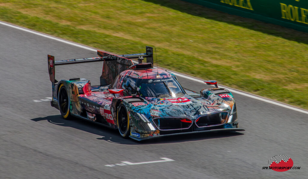 BMW M Team WRT, BMW M Hybrid V8.