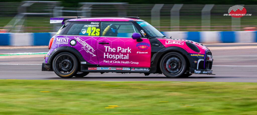 Henry Howarth, Jamsport Racing UK.