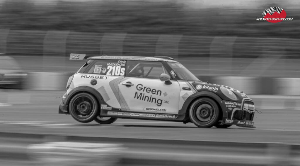 Chris Mackenzie, Bitcoin Racing.
