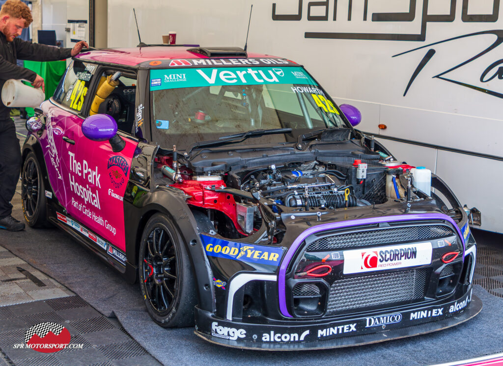 Henry Howarth, Jamsport Racing UK.
